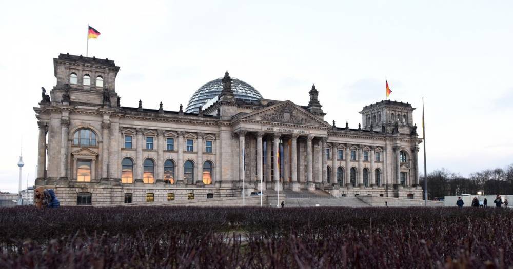 В Германии проверяют информацию о шпионаже после обвинений Австрии