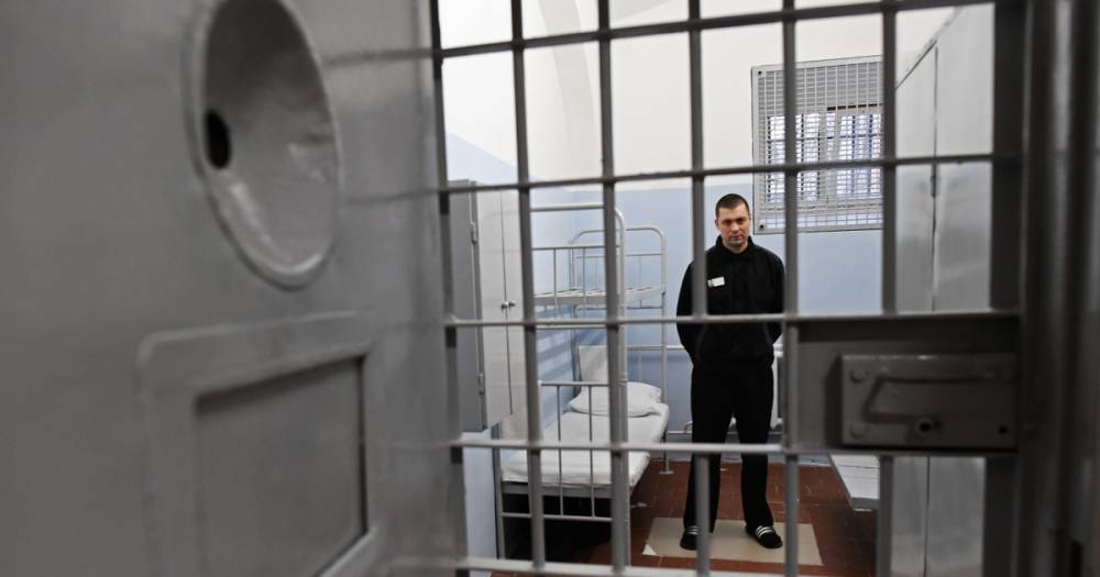 Замглавы ФСИН рассказал о пересмотре сроков для 100 тысяч заключенных