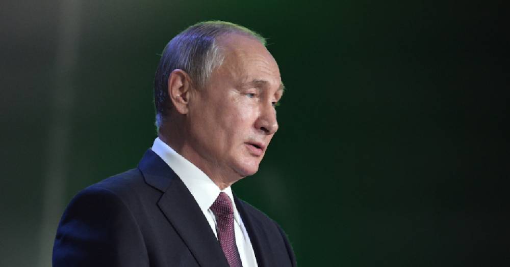 Путин заявил, что Россия ждёт новых побед от футбольной сборной
