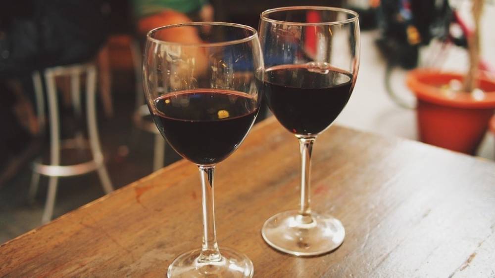 Британские ученые доказали, что алкоголь уменьшает риск смерти от сердечного приступа