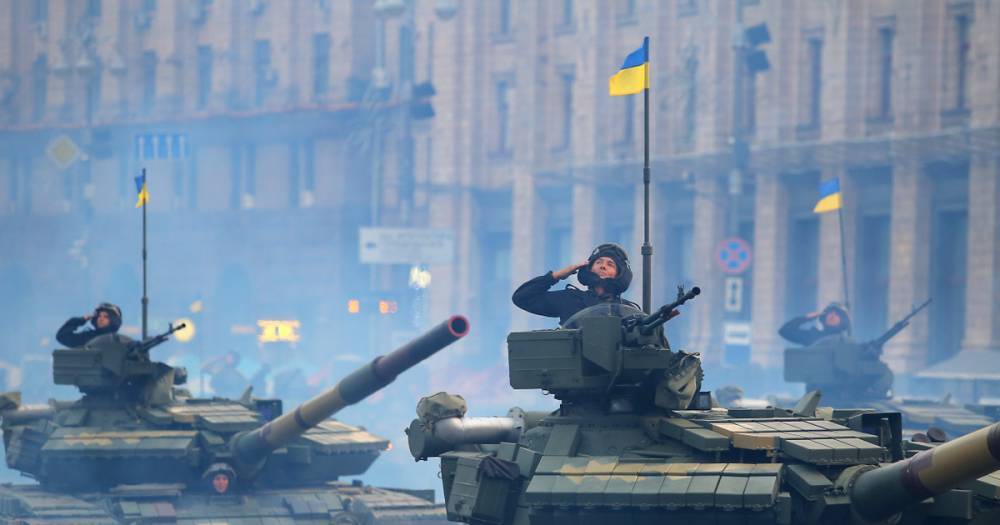 "Вызовет землетрясение в Кремле". На Украине похвастались скорым военным парадом