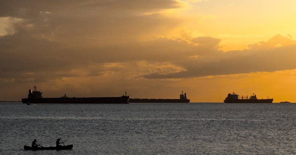 Пропавший у берегов Габона танкер с российско-грузинским экипажем нашли