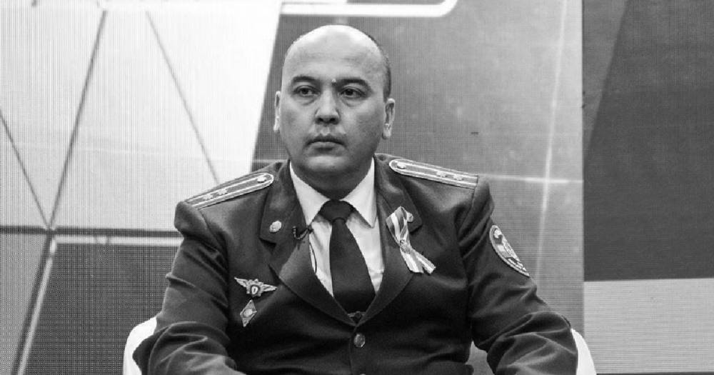 Главу управления МВД Узбекистана зарезали на рабочем месте