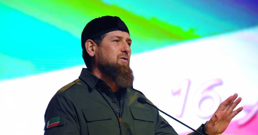 Кадыров призвал "добить террористов" в сирийском Идлибе