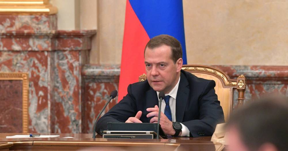Медведев объяснил отказ ряда стран признать независимость Южной Осетии и Абхазии