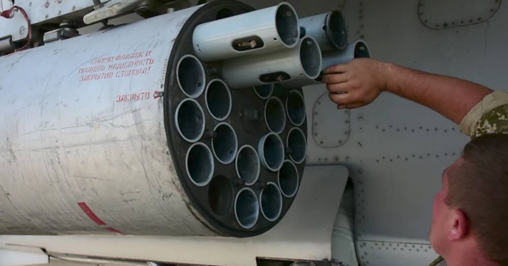 Порошенко похвалился новыми авиационными ракетами "Оскол"