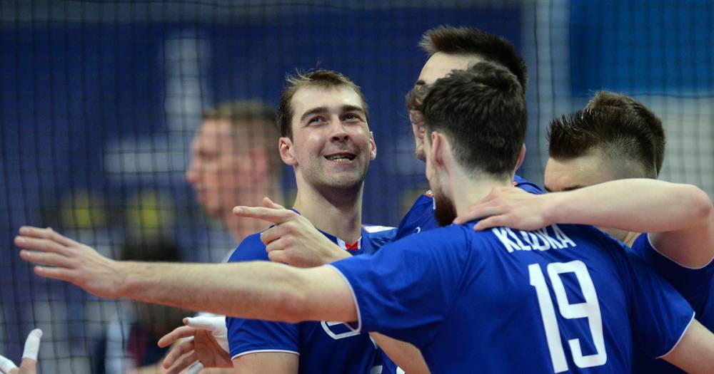 Россия сыграет с Бразилией и США в "Финале шести" чемпионата мира по волейболу