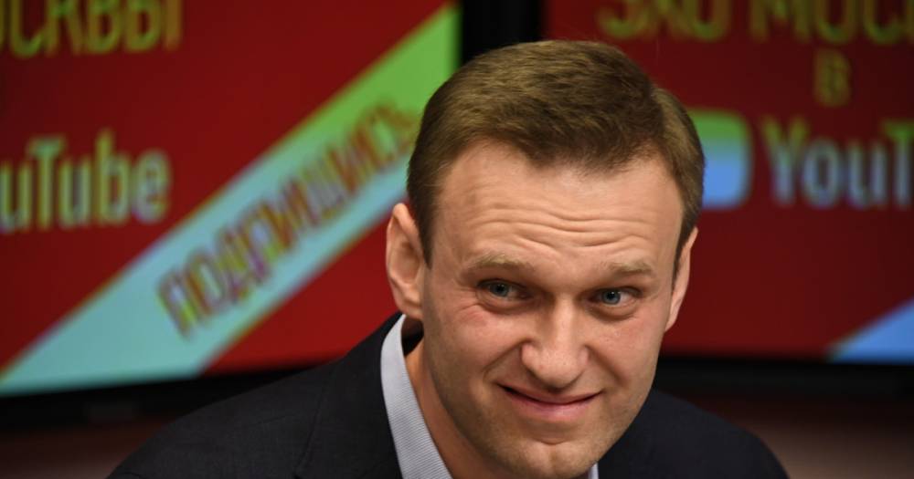 Суд оставил Навального под арестом за организацию несогласованной акции в январе