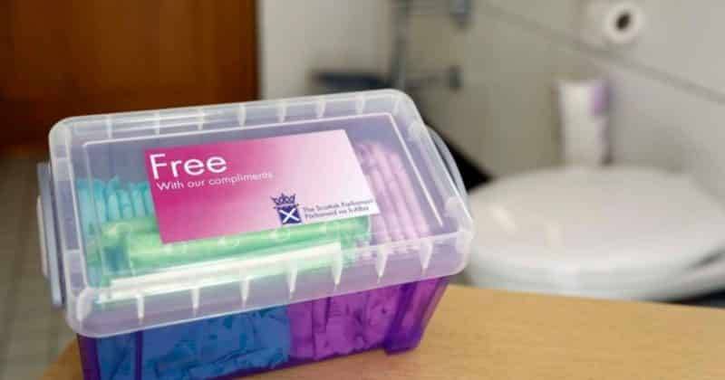 Вскоре в общественных местах Шотландии будут доступны бесплатные тампоны для бедных женщин