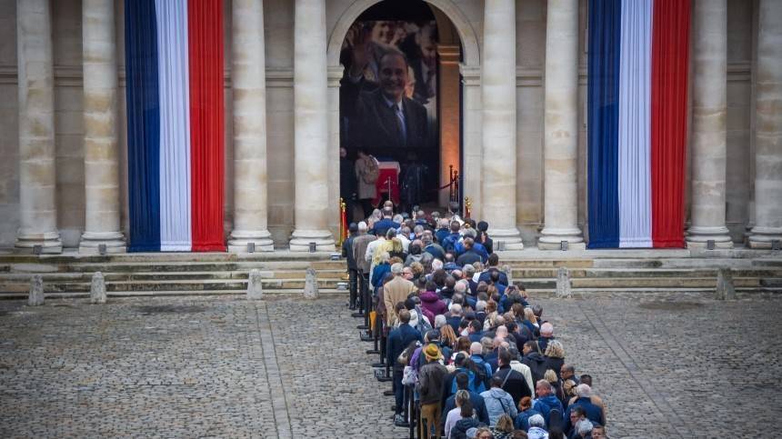 Путин прибыл в Париж на церемонию прощания с Жаком Шираком
