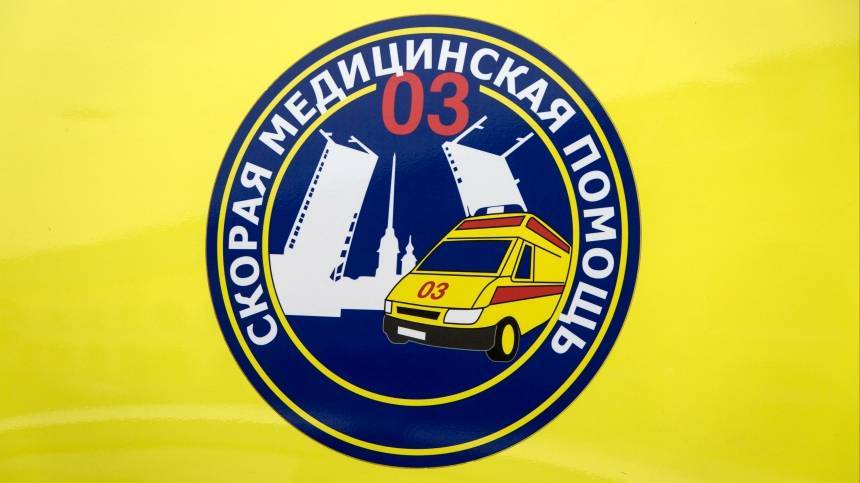 Девушка за рулем каршерингового авто сбила пешеходов в Петербурге