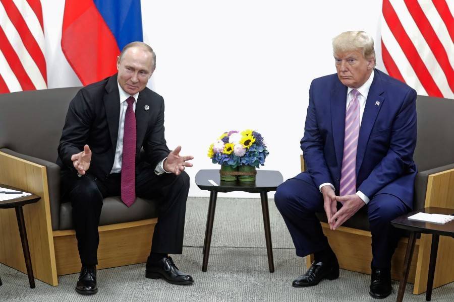 Кремль назвал возможной публикацию разговоров Путина и Трампа