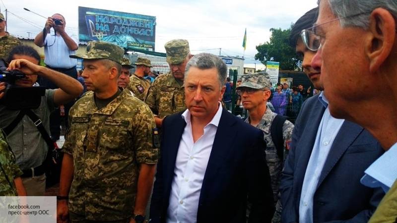 Американские СМИ рассказали, зачем Волкер настаивал на военной помощи Украине