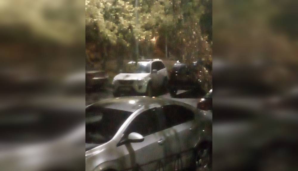 Пьяный водитель Chery Tiggo задел три машины на Будапештской