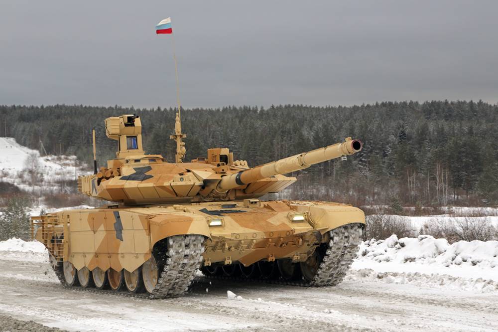 Российская армия начала получать новые танки Т-90М