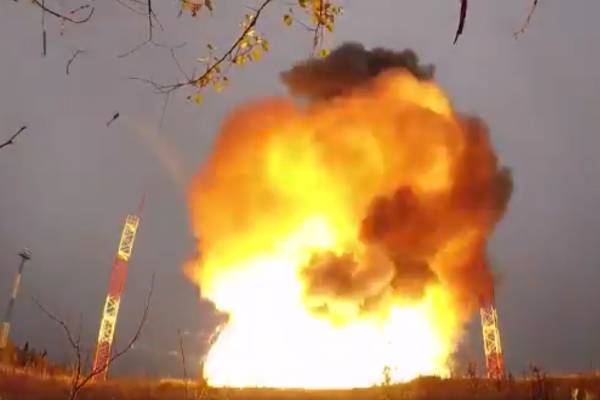 Опубликовано видео пуска межконтинентальной ракеты «Тополь-М»