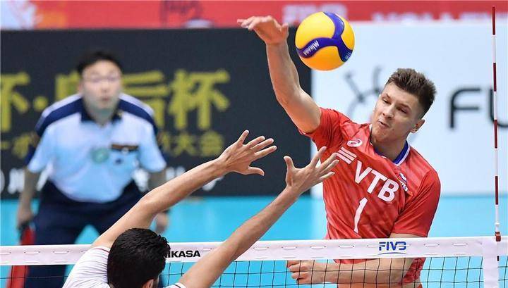 Российские волейболисты стартовали на Кубке мира с победы над Ираном