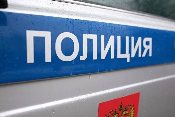 Неизвестный угнал и разбил служебный Mercedes министра ЖКХ Крыма