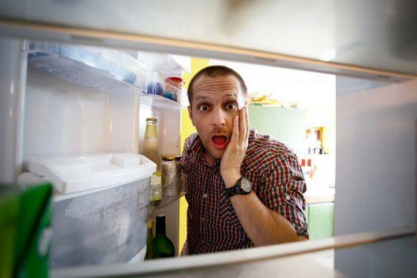 В Воронеже в появлении тока на радиаторах отопления обвинили холодильник