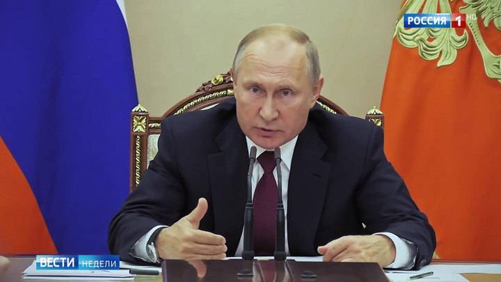 Совещание с Путиным: Мутко блеснул английским, Орешкин рассказал о доходах