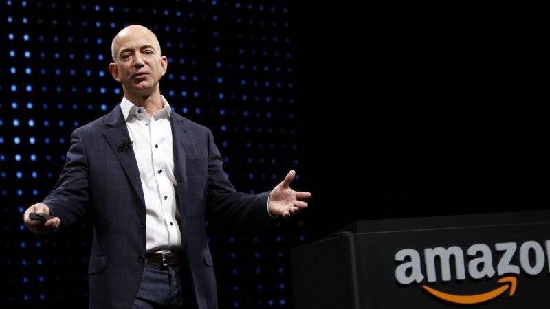 Основатель Amazon вновь возглавил список богатейших людей Америки