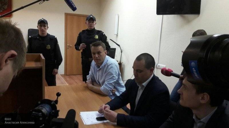 Суд взыскал с Навального, Соболь и других организаторов беспорядков 3,4 млн рублей ущерба