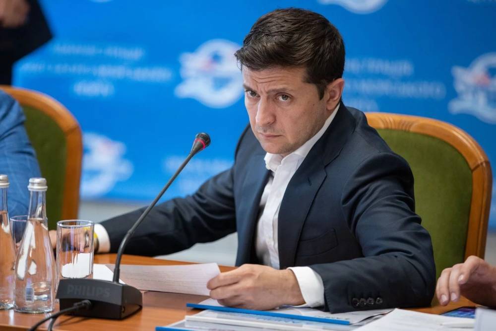 Мира не будет: Зеленский зачищает сторонников компромисса с ЛДНР