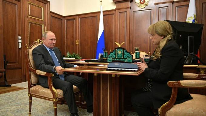 Памфилова доложила Путину о "цинизме и нарушениях" на муниципальных выборах в Петербурге