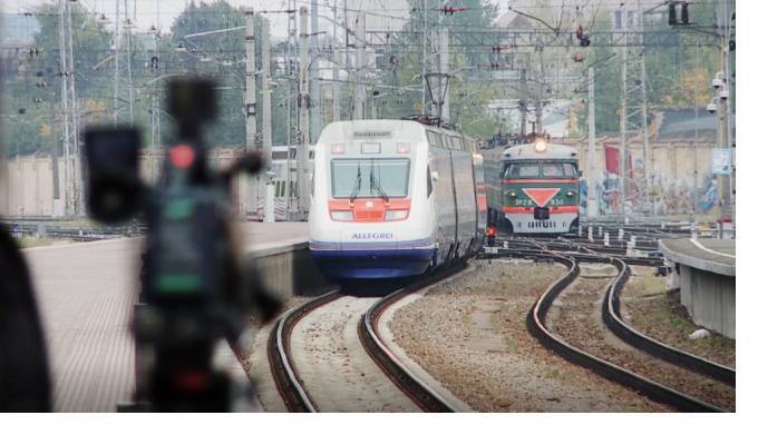Перевозки пассажиров поездами "Аллегро" выросли на 15,9% за девять месяцев