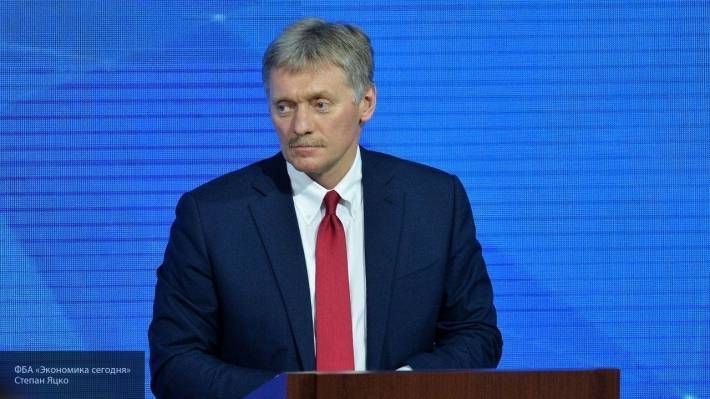 Песков прокомментировал решение Думы о приостановке командировок депутатов ГД в США