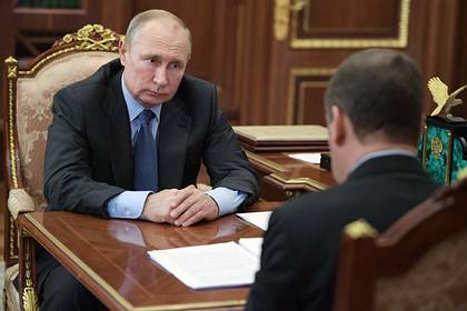 Путин обсудил модернизацию первичного звена здравоохранения