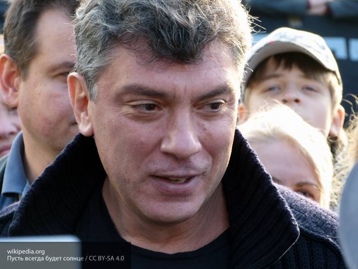 Фонд Немцова из-за границы планирует «цветную революцию» в России