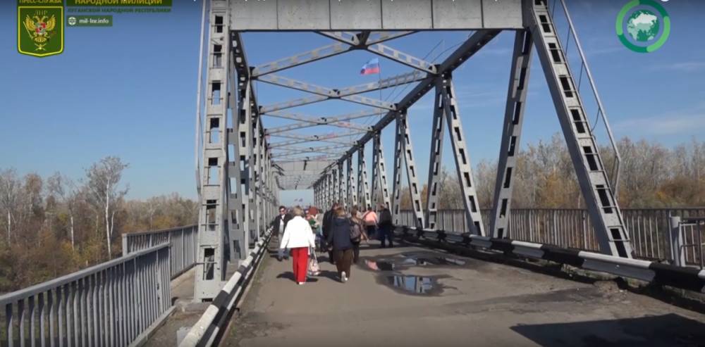 В Архангельске запретят движение по железнодорожному мосту по ночам