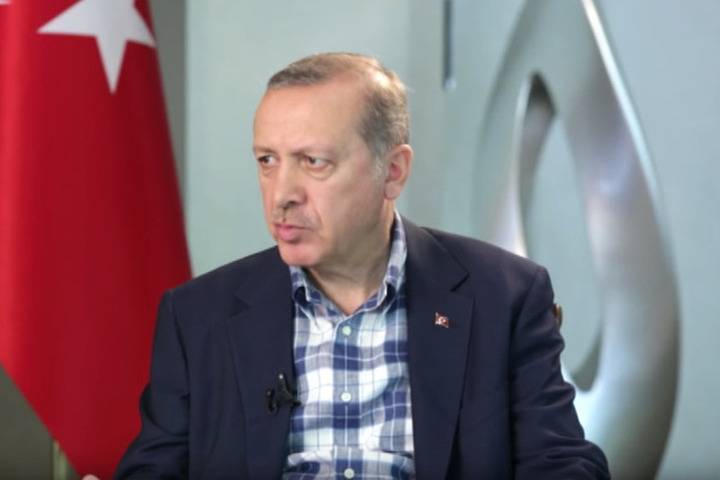 Эрдоган: у Турции есть право проводить операцию в Сирии