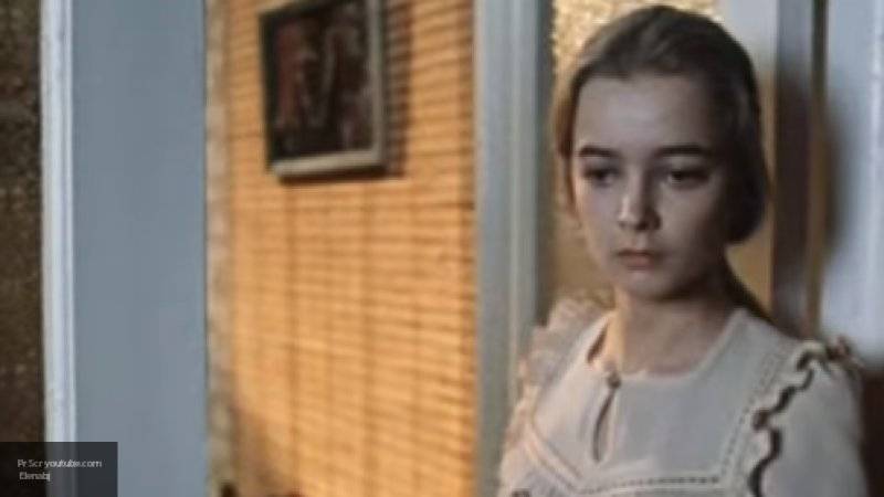 Звезда фильма "Москва слезам не верит" спасает мужа от тяжелой болезни