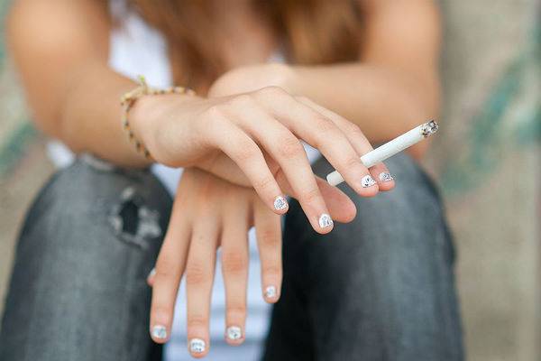 МВД предложило наказывать родителей курящих детей