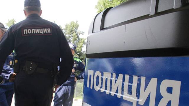 Трое неизвестных в масках похитили у водителя 5 млн рублей