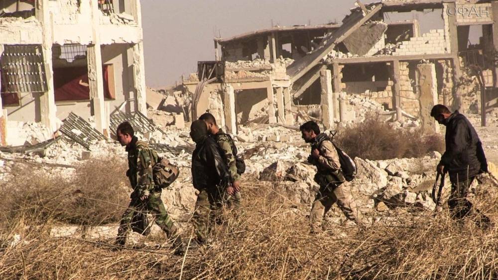 Сирийские «Силы тигра» показали журналистам навыки контрбатарейной борьбы