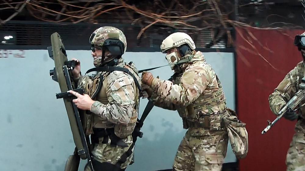 Появилось видео задержания экстремиста в Крыму