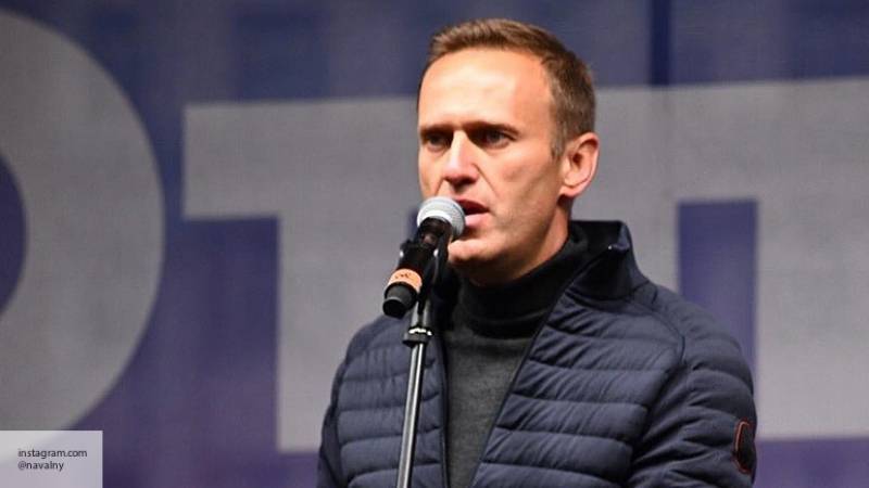 «Денежные вопросы» доводят Навального до бешенства – Серуканов