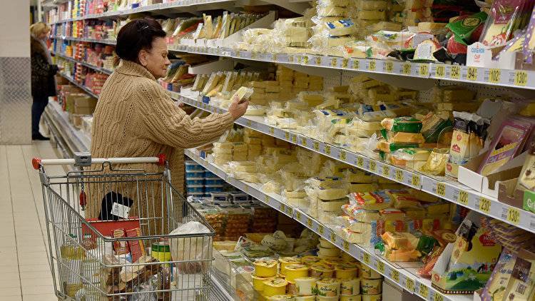 Эксперт раскритиковал правительство Крыма из-за высоких цен на продукты
