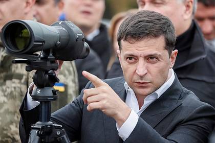 Зеленский отказался вводить военное положение из-за Донбасса