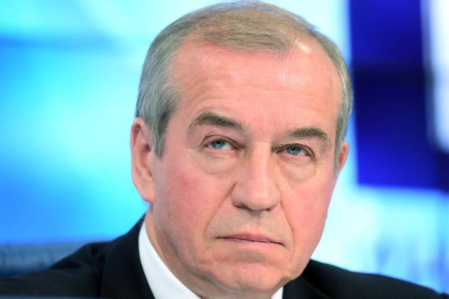 Иркутский губернатор предложил поднять себе оклад на 44 процента