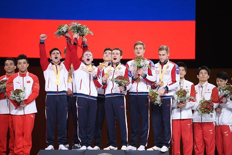 Впервые в истории: российская команда взяла золото ЧМ по гимнастике