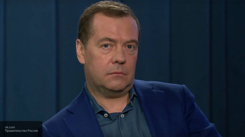 Медведев заявил о необходимости создать все условия для комфортной жизни в селах