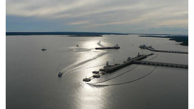 Приморский торговый порт будет продолжать добиваться снятия штрафа