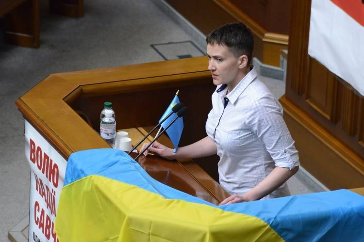 Савченко обвинила Порошенко в «проигрыше» Украины