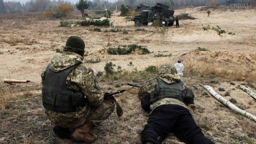 Киев вновь сорвал разведение сил в Донбассе