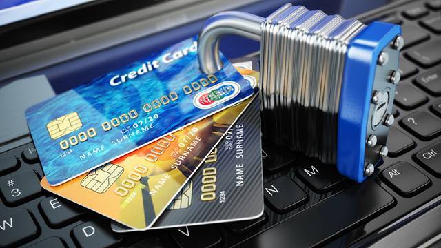 Новый вид хищения денег с банковских карт появился в России