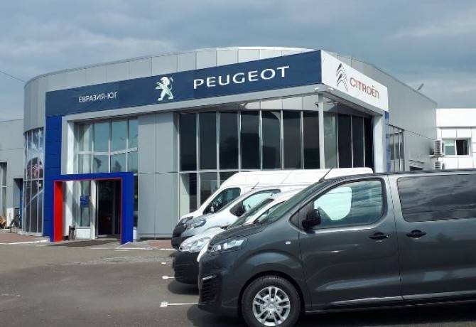 «Евразия Моторс» отказалась от дилерства Peugeot и Citroen